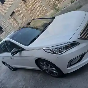 Hyundai Sonata, 2014