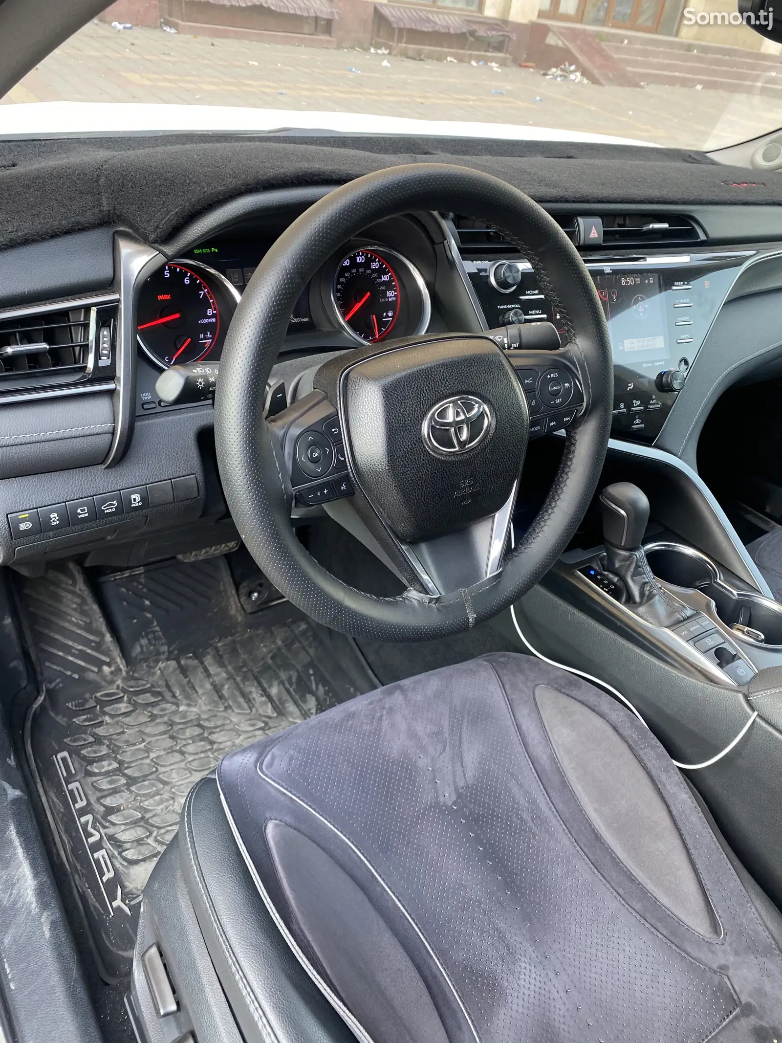 Toyota Camry, 2019-5