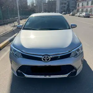 Toyota Camry, 2015