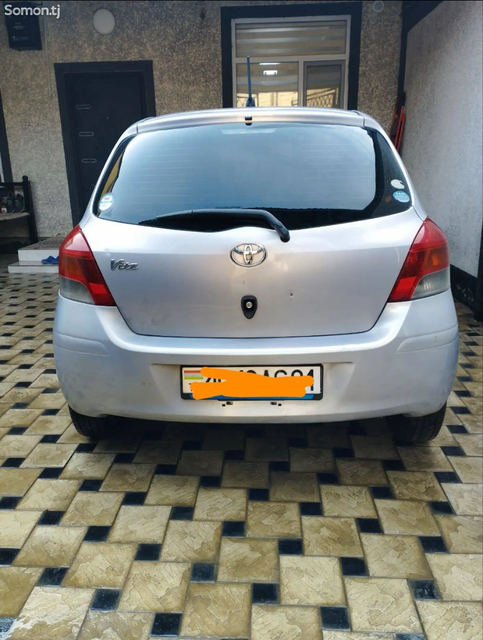 Toyota Vitz, 2010-1