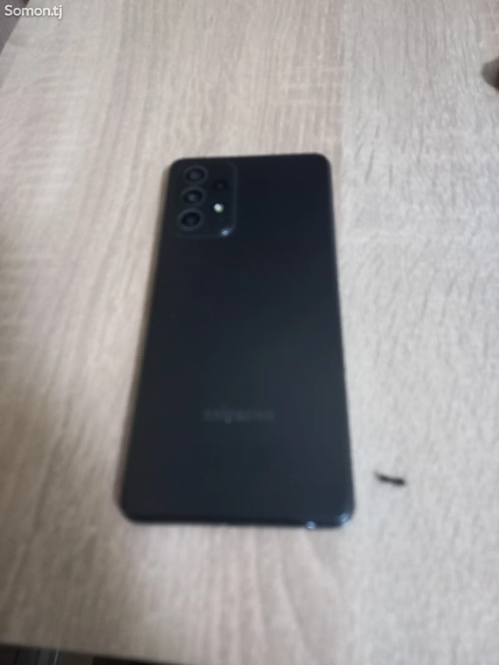 Samsung Galaxy A52-1