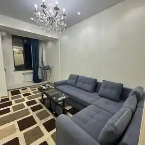 2-комн. квартира, 15 этаж, 60м², Шохмансур