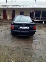 Audi A4, 1998-4