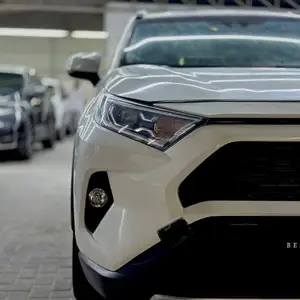 Toyota RAV 4, 2021