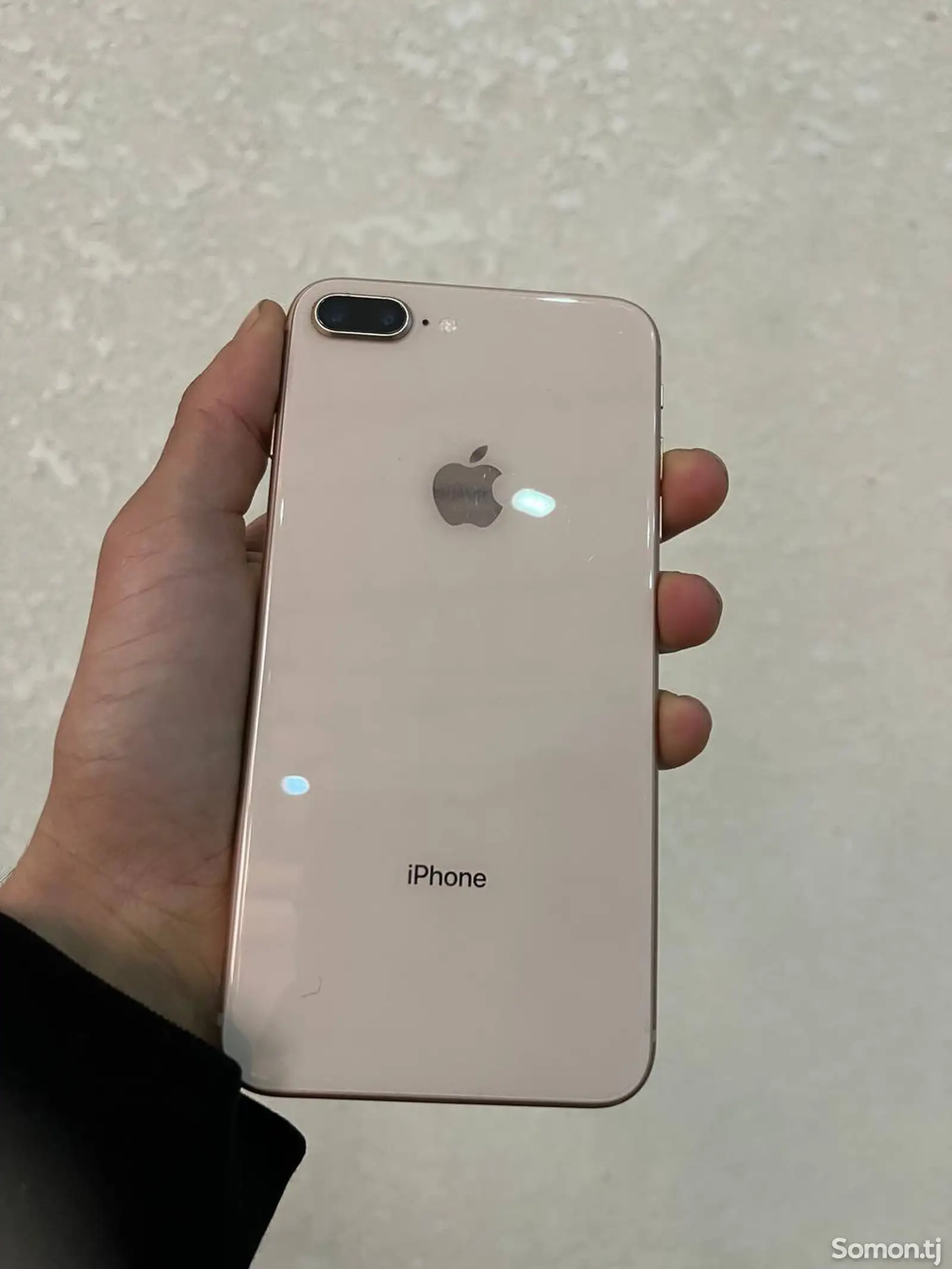 Apple iPhone 8 plus, 64 gb, Gold-1