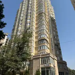 1-комн. квартира, 13 этаж, 63 м², Опера и Балет, за Нац. Банком.