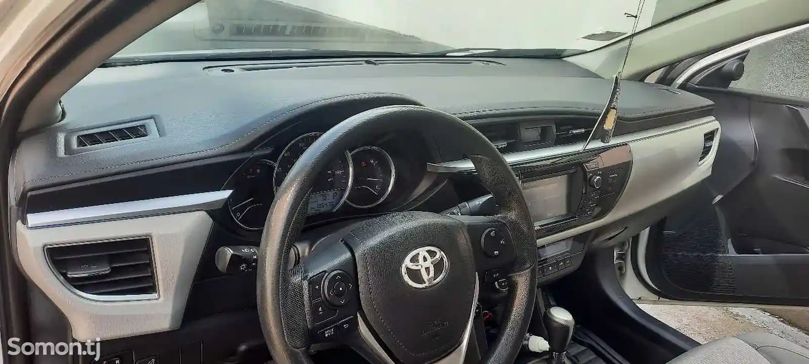 Toyota Corolla, 2014-16