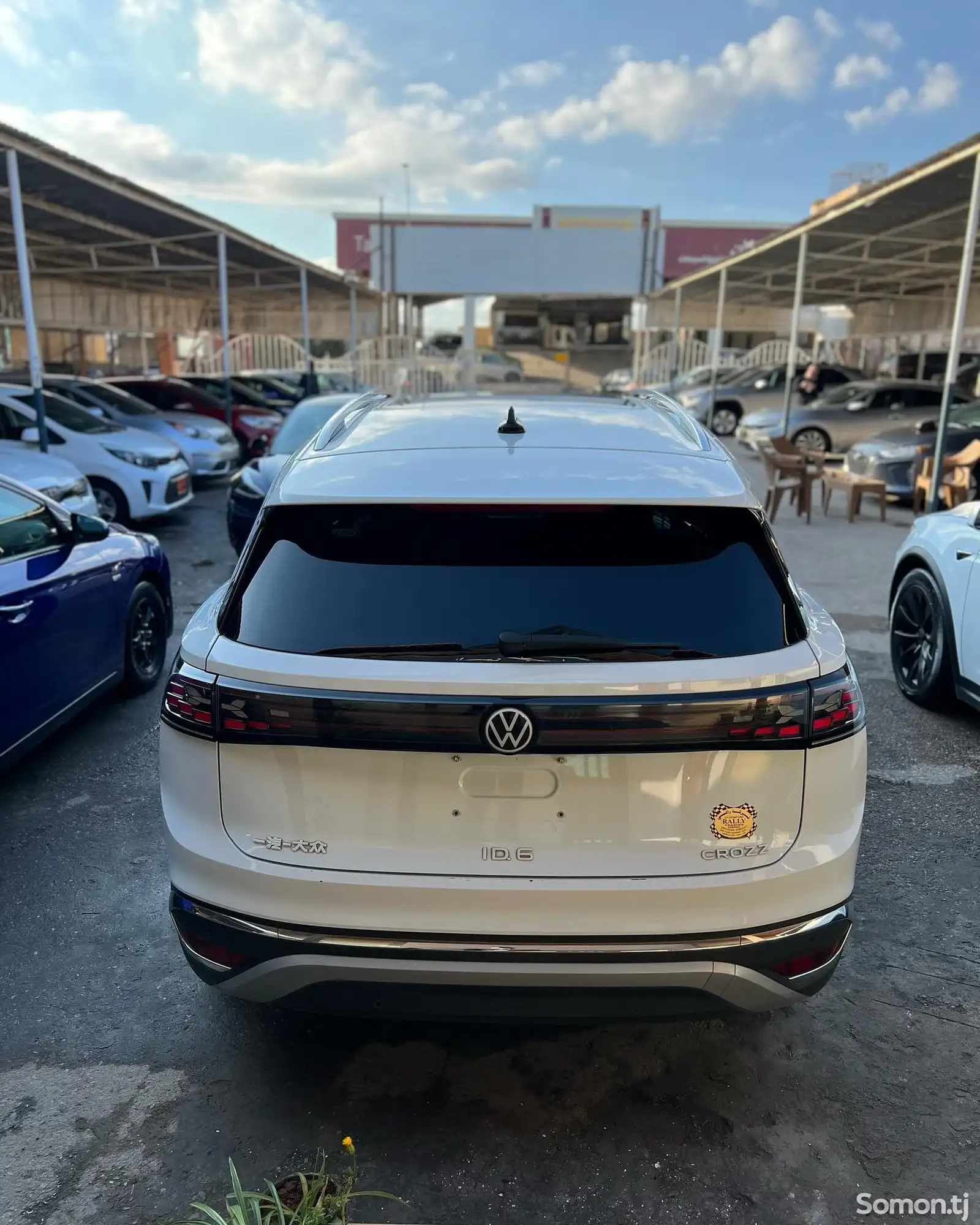 Volkswagen ID.6, 2021-4