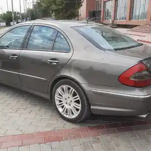 Mercedes-Benz E class, 2008