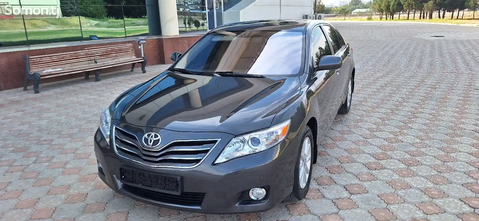 Toyota Camry, 2011-10