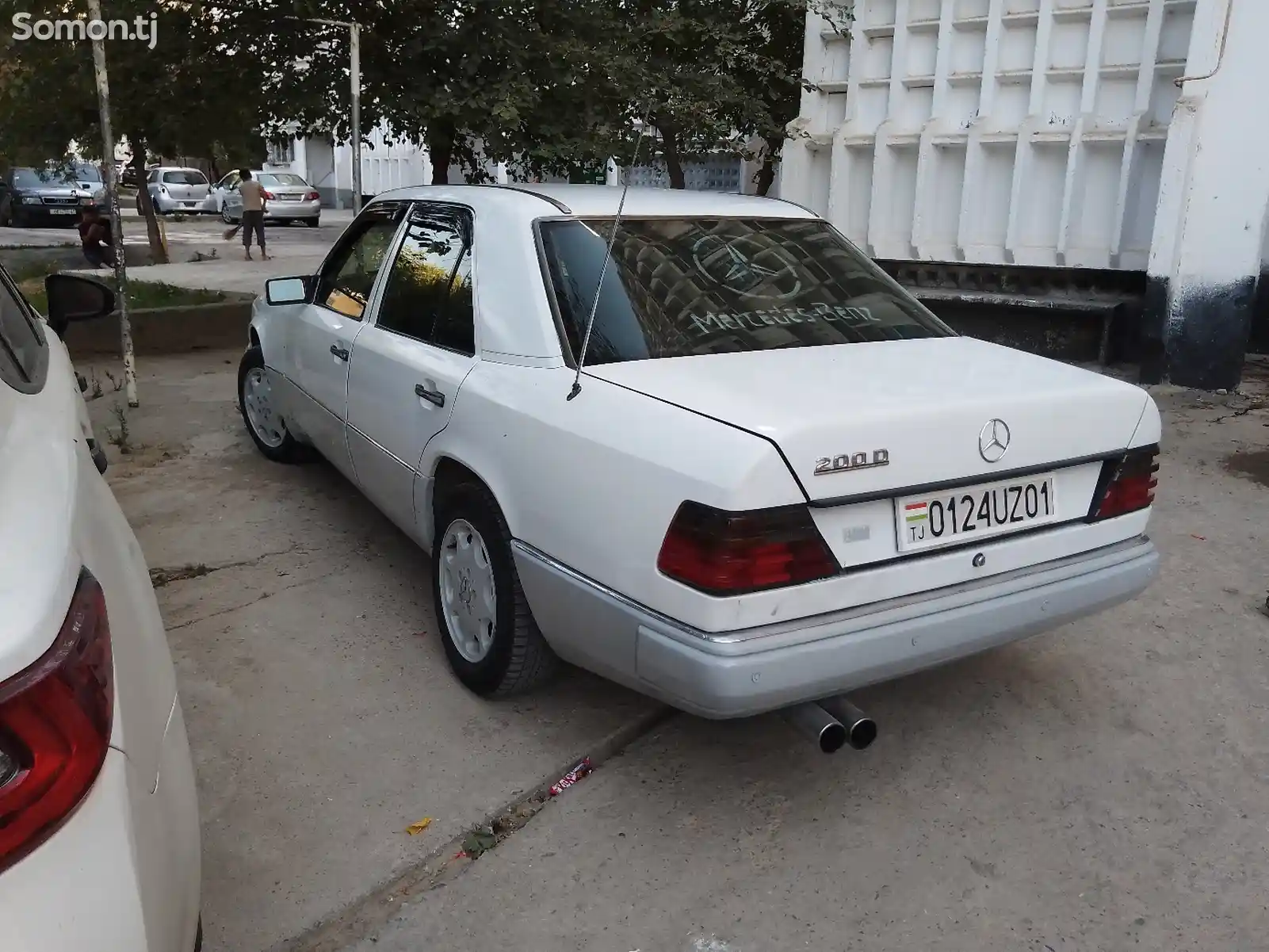 Mercedes-Benz W124, 1993-4