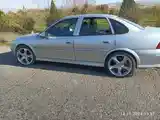 Opel Vectra B, 2000-4