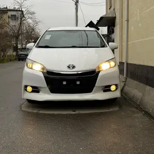 Toyota Wish, 2014