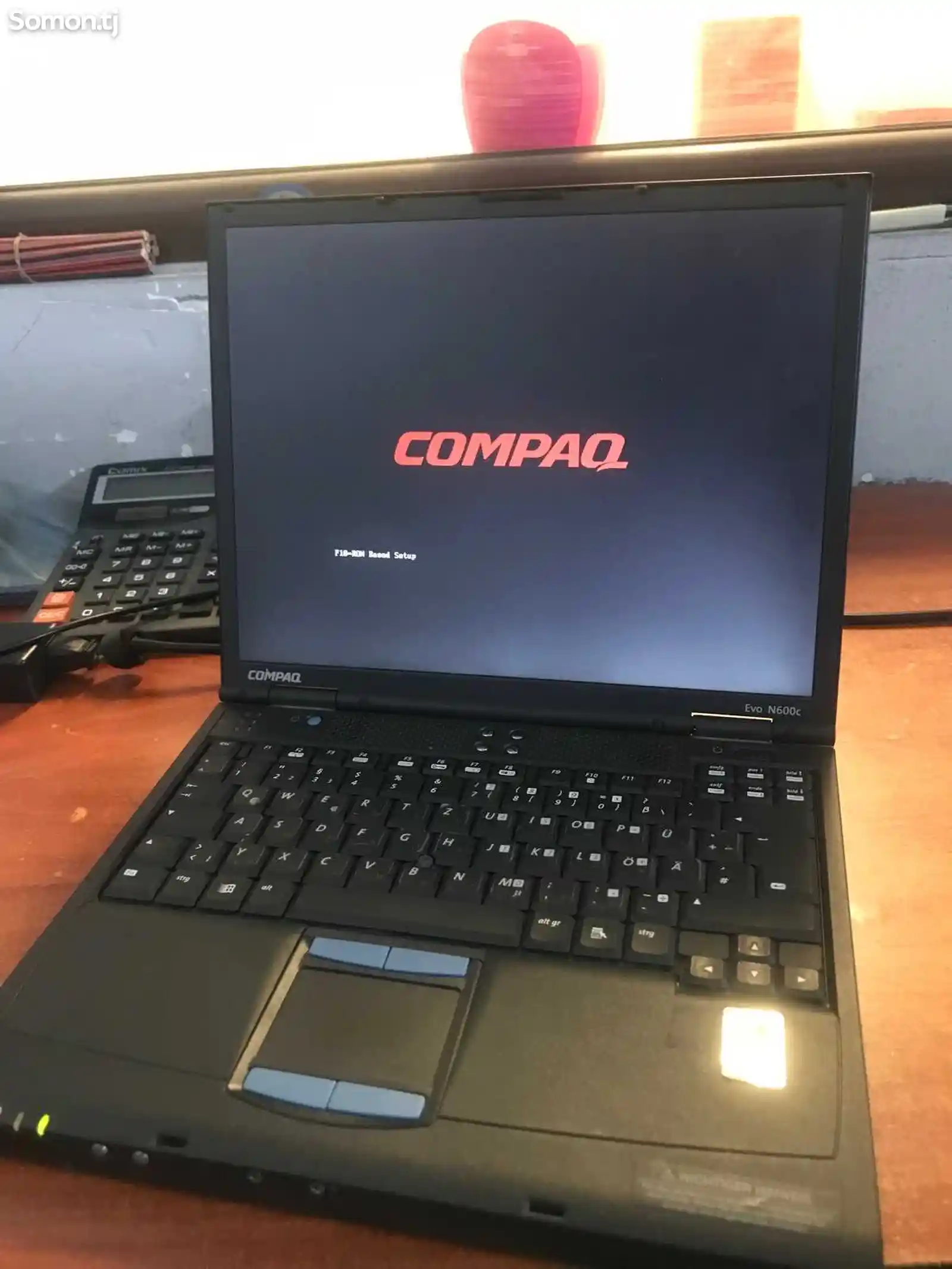 Ноутбук Compaq-9