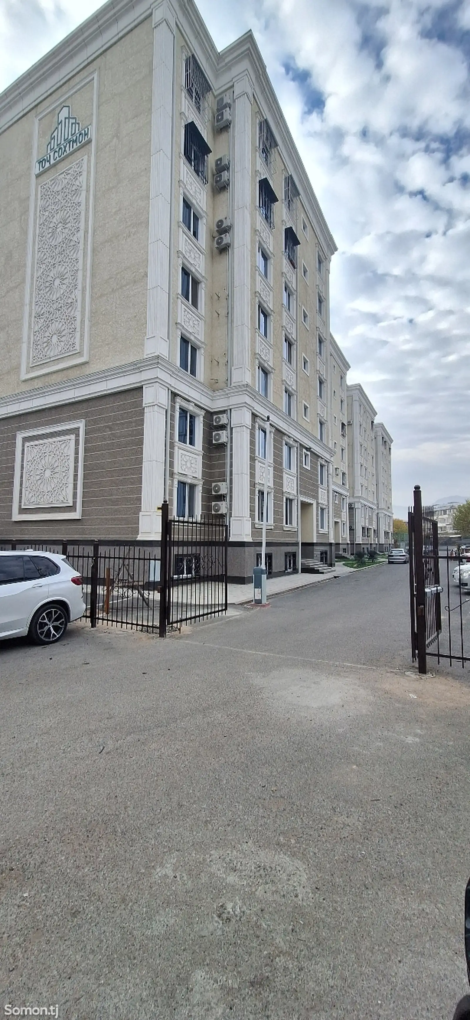 2-комн. квартира, Цокольный этаж, 50 м², 19 мкрн-1