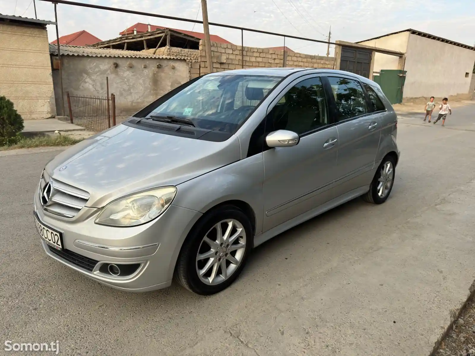 Mercedes-Benz B class, 2007-8