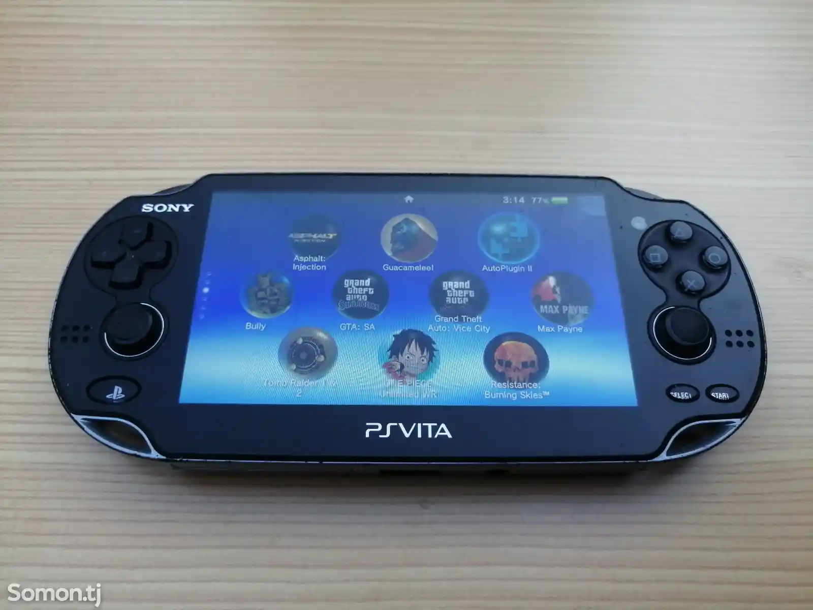 Игровая приставка Sony PS Vita-1