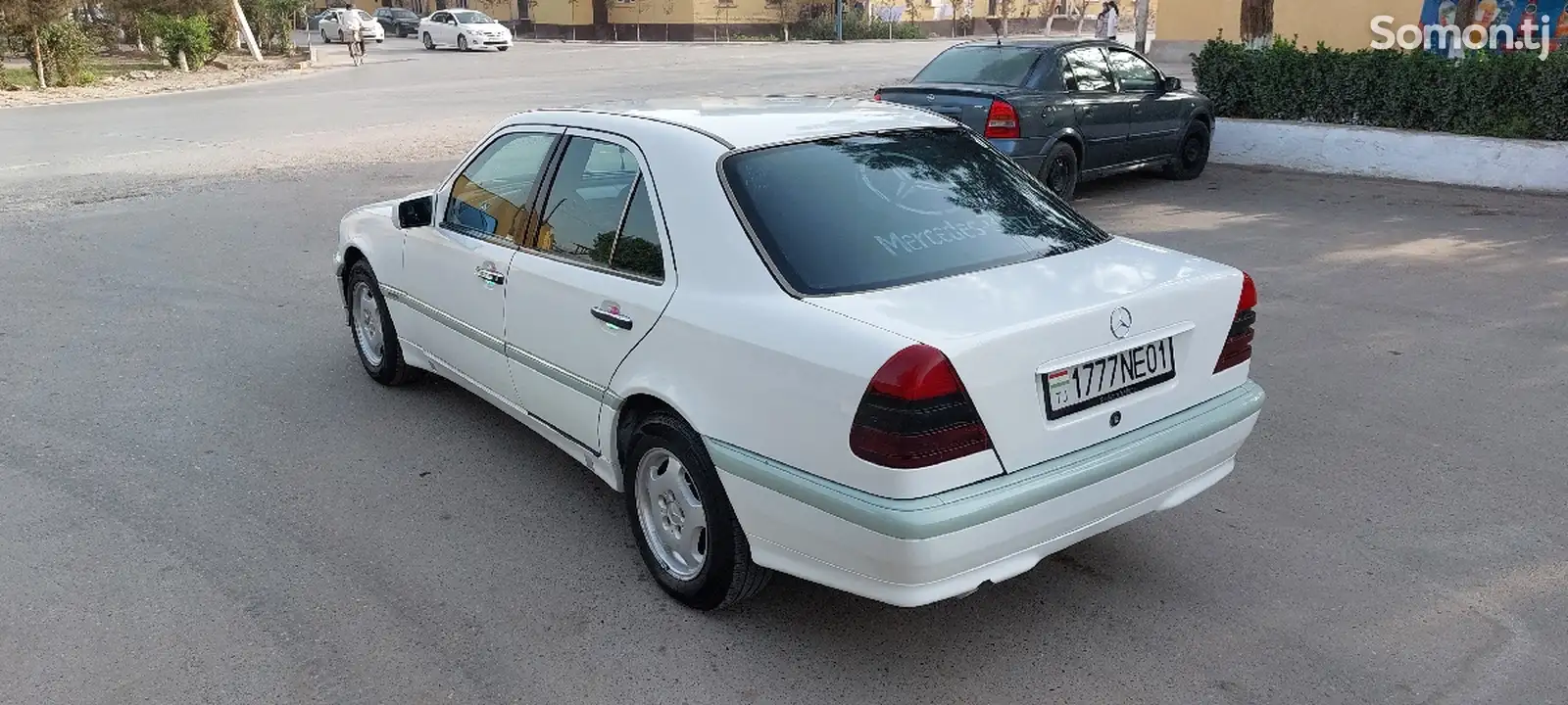 Mercedes-Benz E class, 1994-3