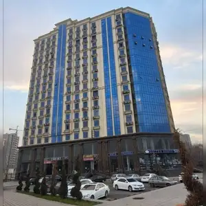 3-комн. квартира, 4 этаж, 102м², Сино