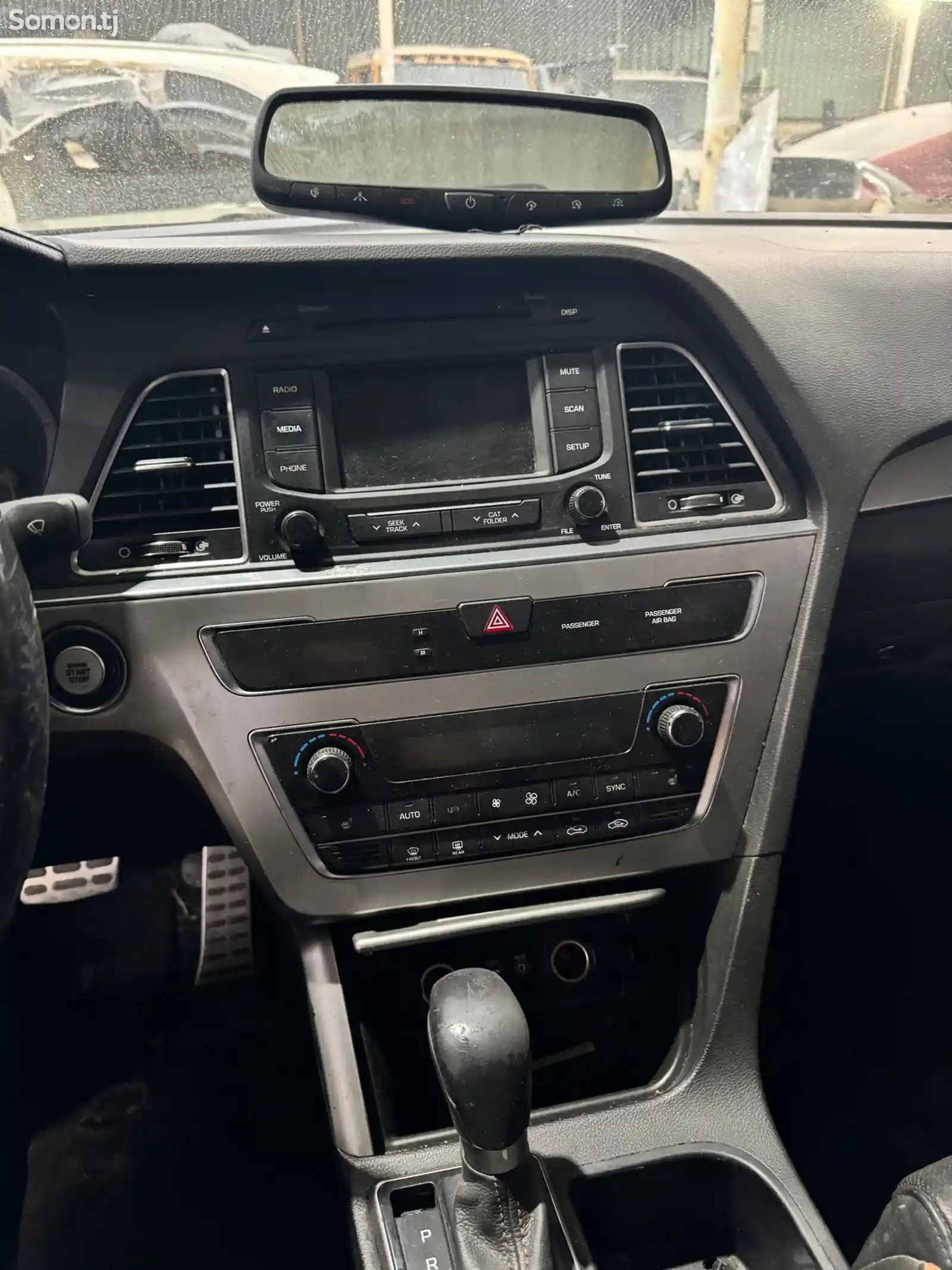 Hyundai Sonata, 2015-12