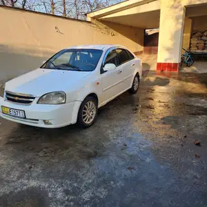 Daewoo Lacetti, 2005