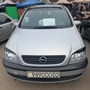 Opel Zafira, 2000