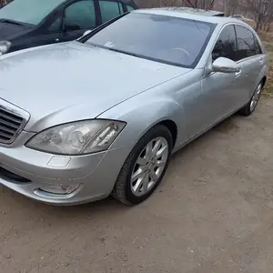 Mercedes-Benz S class, 2009