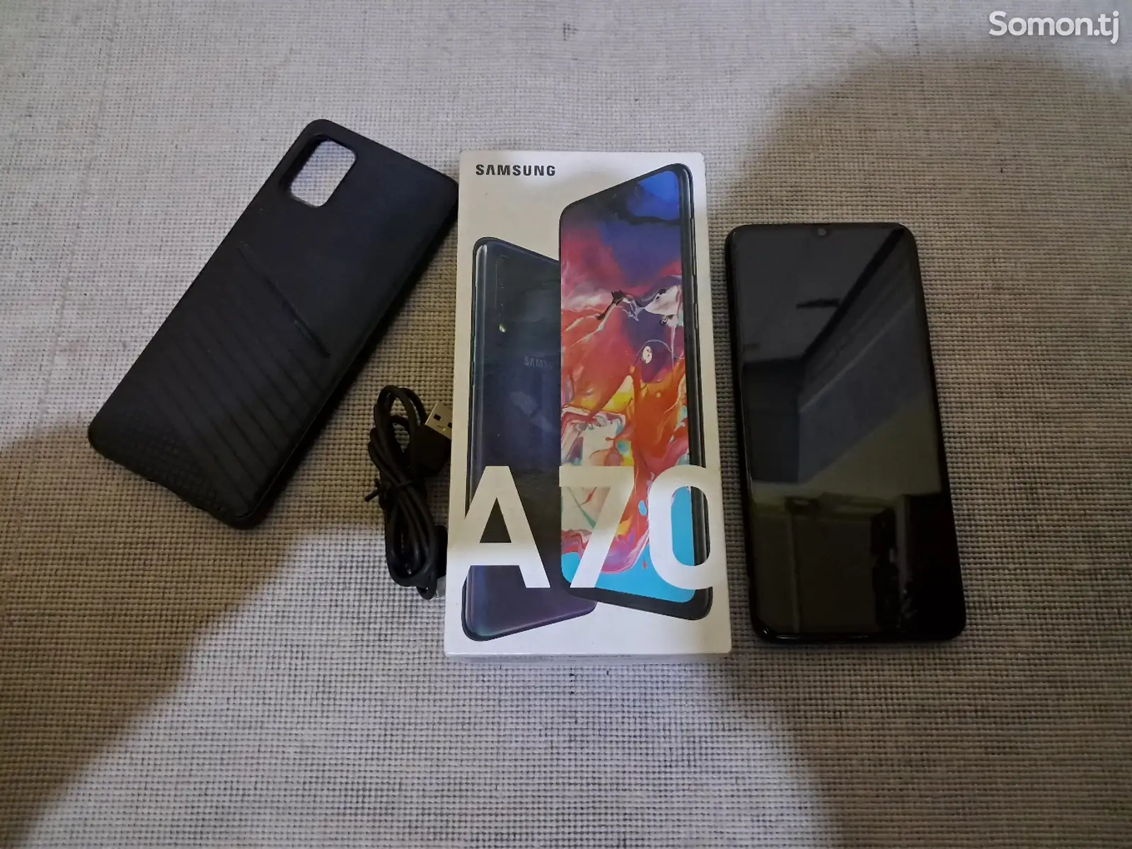 Samsung Galaxy A70 128gb-1