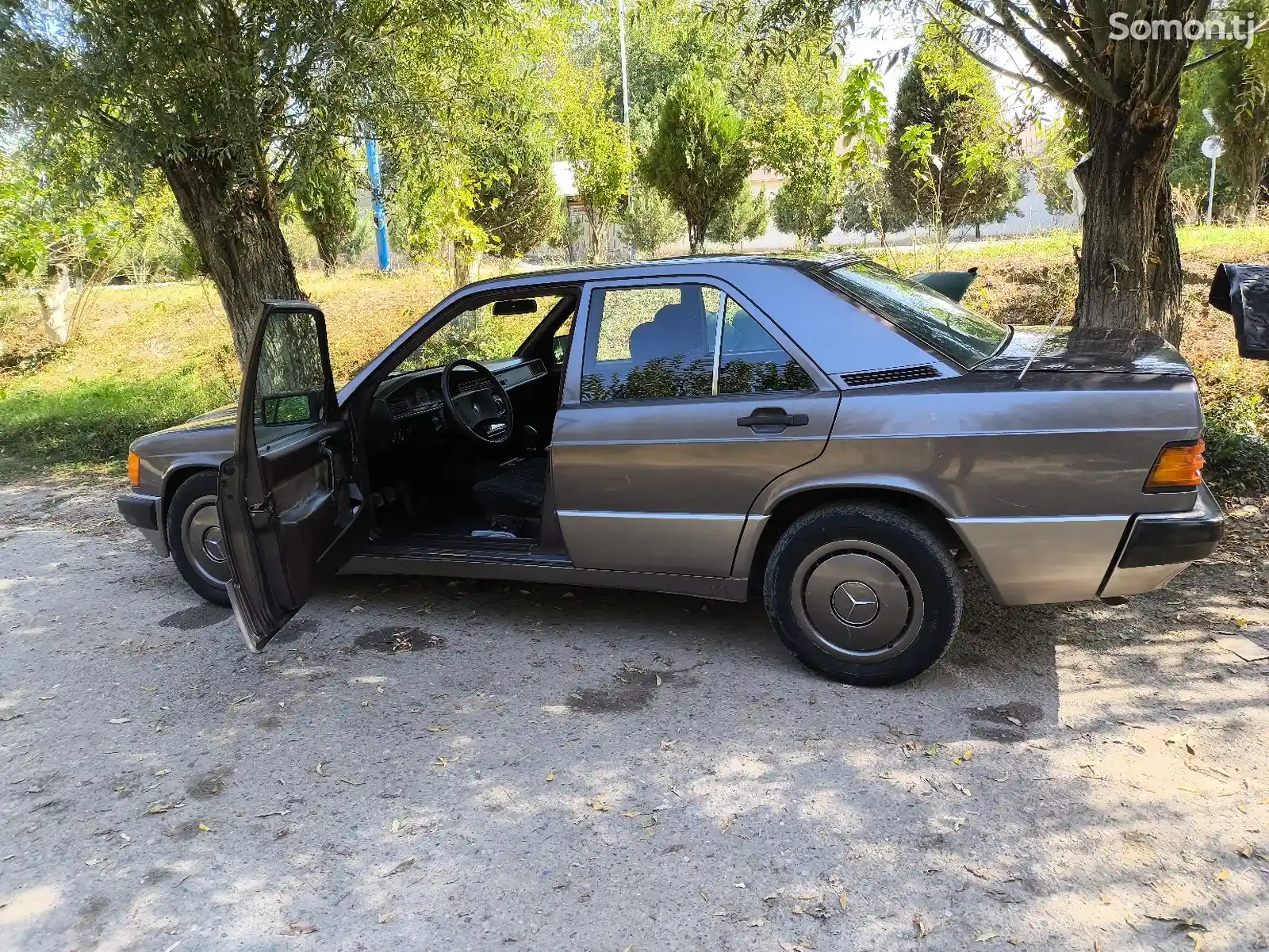 Mercedes-Benz W201, 1991-13