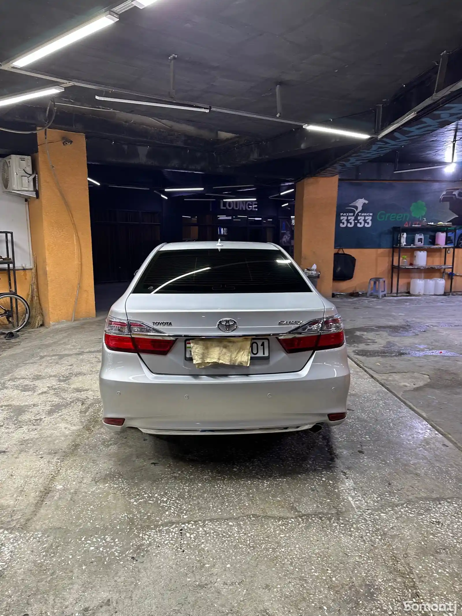 Toyota Camry, 2017-4