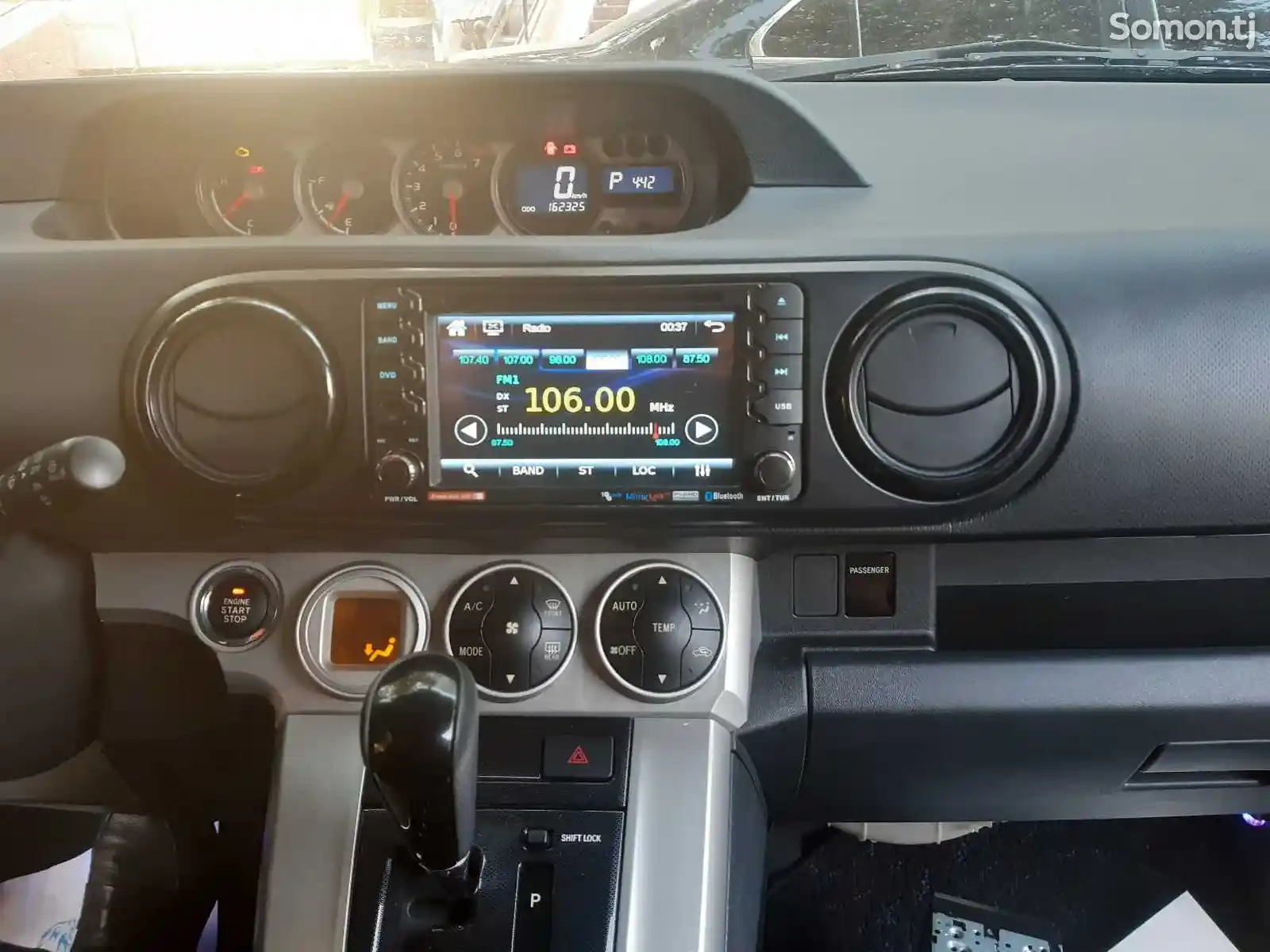 Штатный монитор для Toyota 4Runner-2