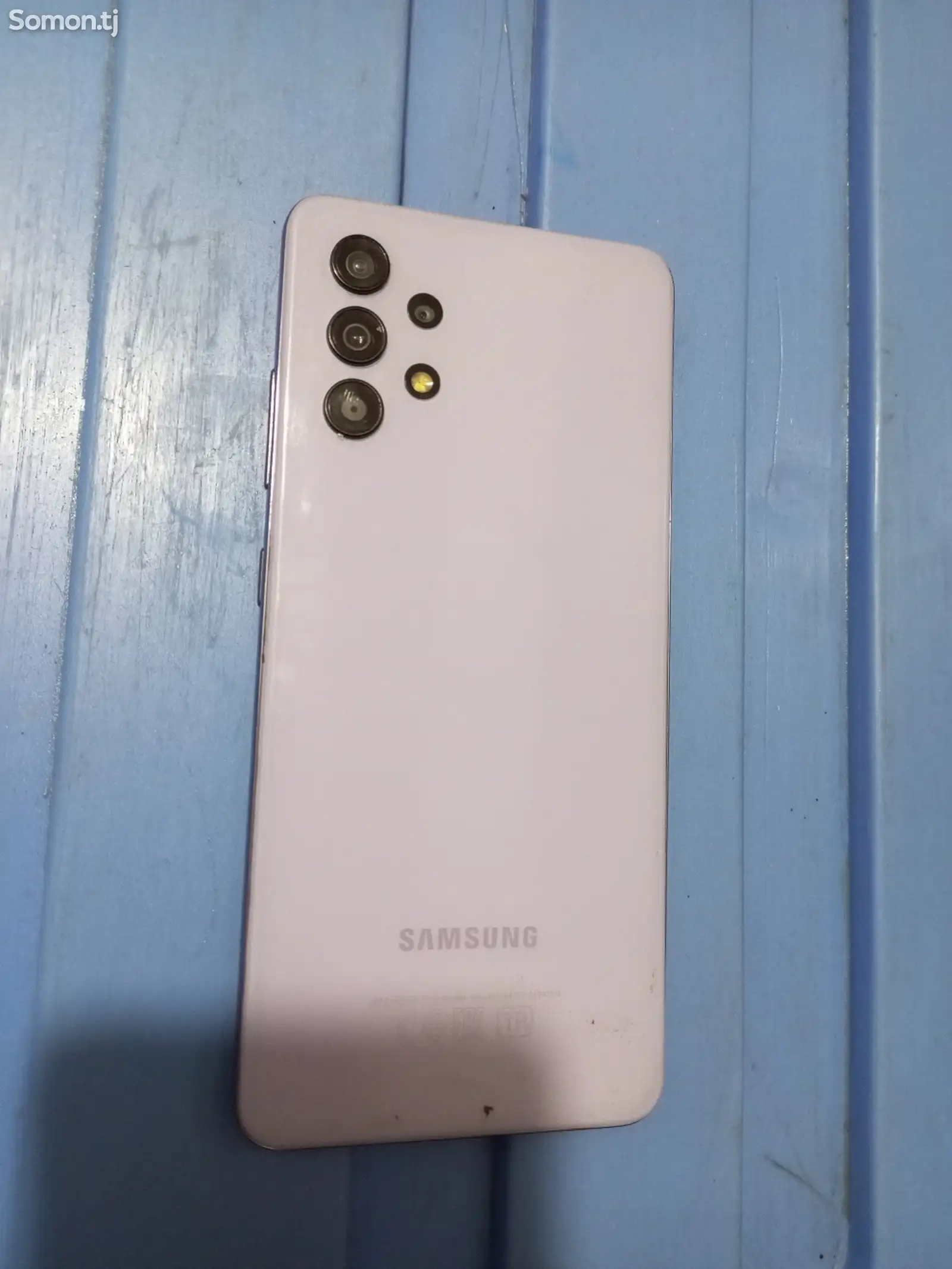 Samsung Galaxy A32-1