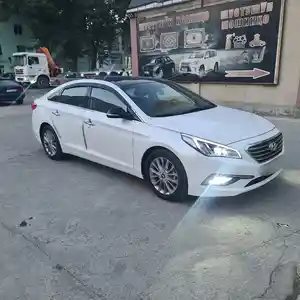 Hyundai Sonata, 2015