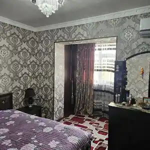 3-комн. квартира, 4 этаж, 58 м², Сино