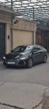 Hyundai Elantra, 2017-2