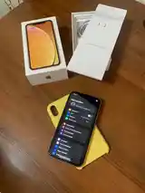 Apple iPhone Xr, 64 gb, Yellow-5