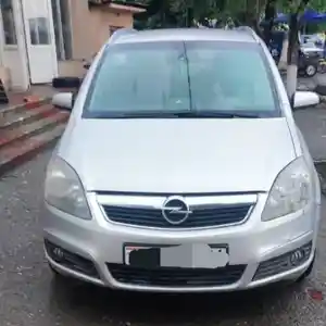 Opel Zafira, 2007