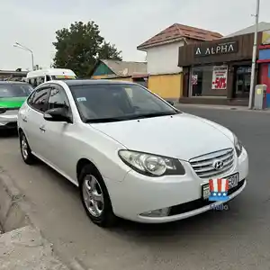 Hyundai Avante, 2010