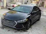 Hyundai Elantra, 2018-2