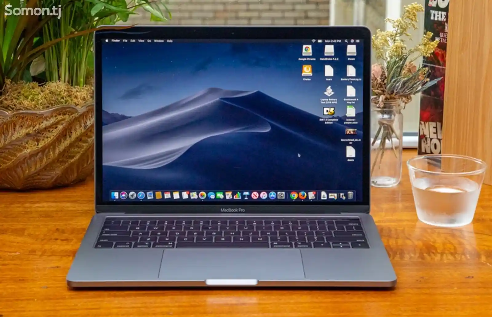 Ноутбук MacBook Pro 13 2019 Space grey-2
