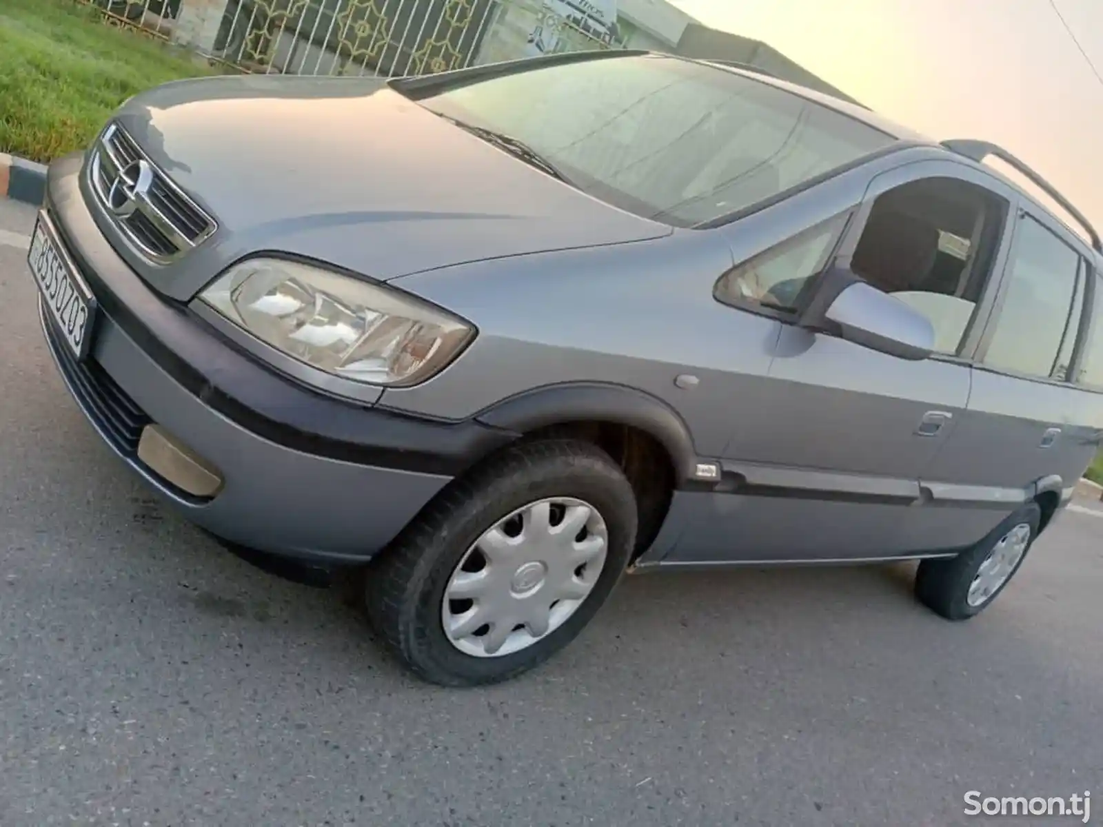 Opel Zafira, 2004-2