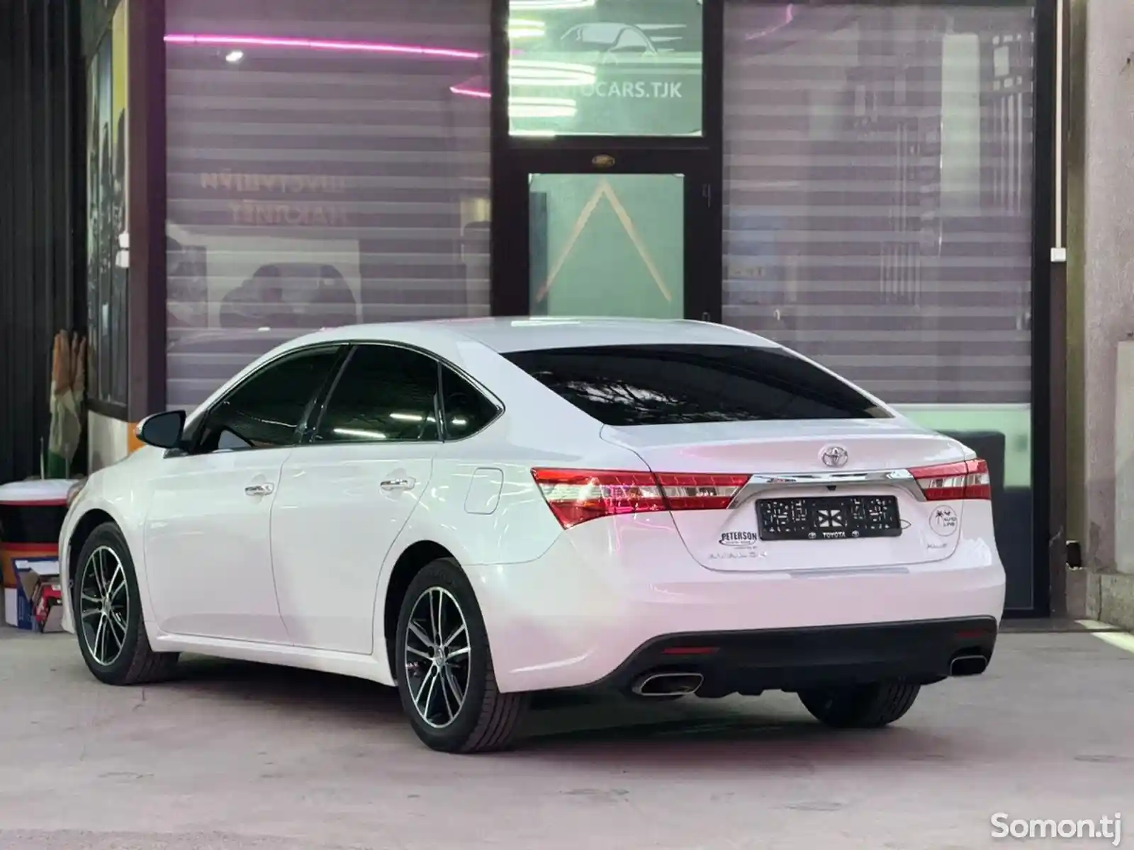 Toyota Avalon, 2015-4