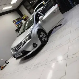 Toyota Avensis, 2015