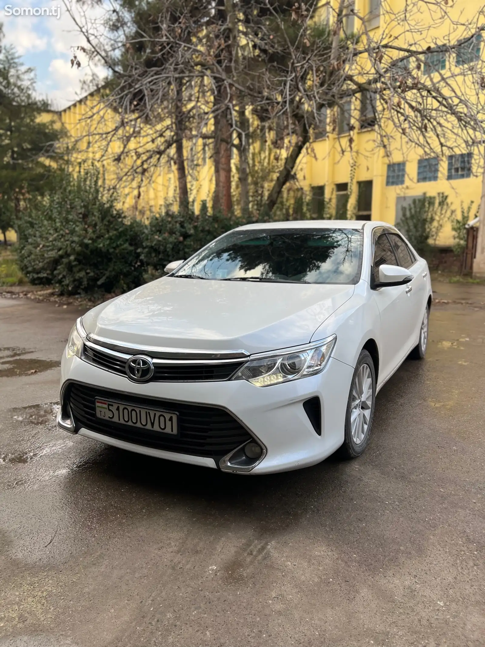 Toyota Camry, 2015-1