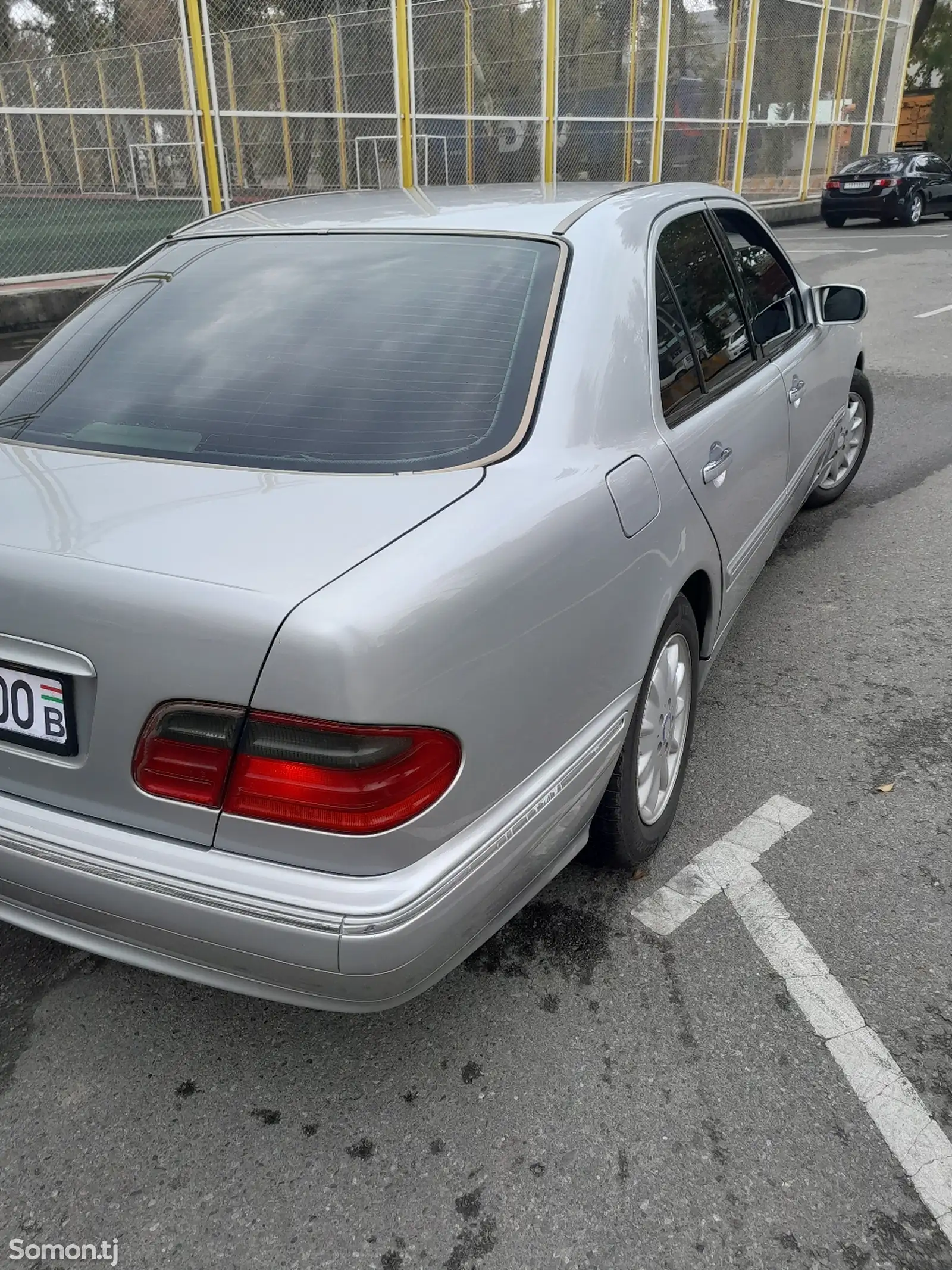 Mercedes-Benz E class, 2000-5