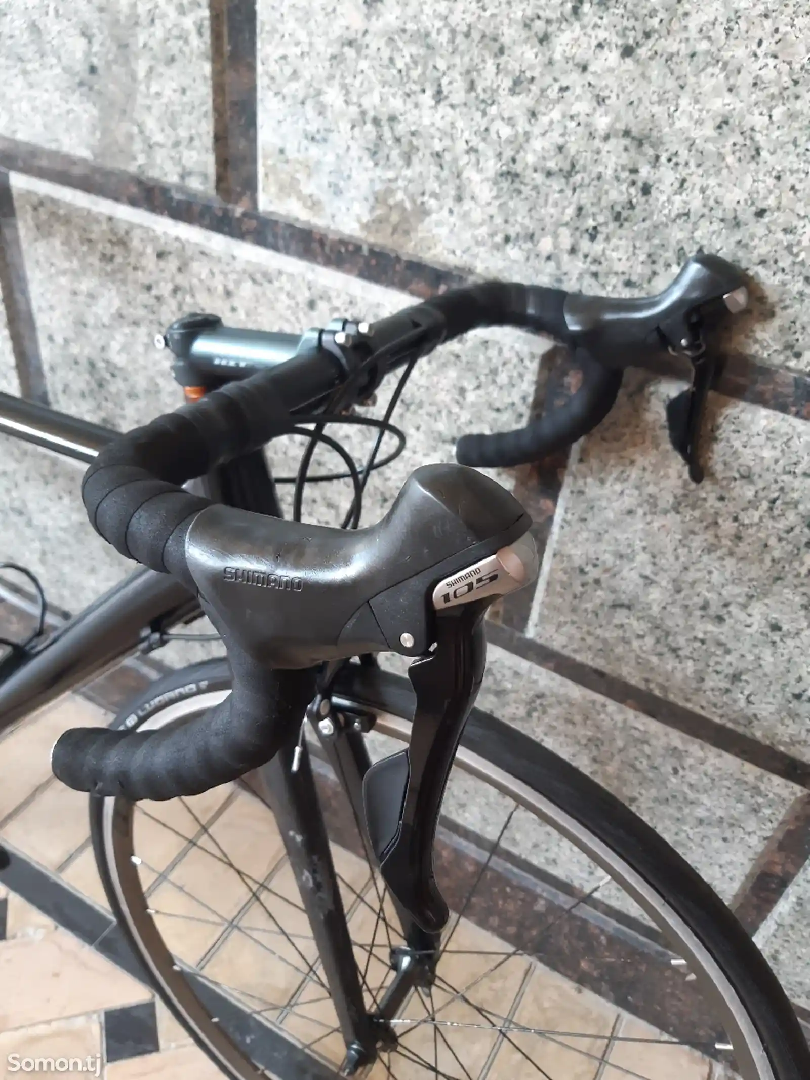 Шоссейный велосипед HIT Shimano 105-6