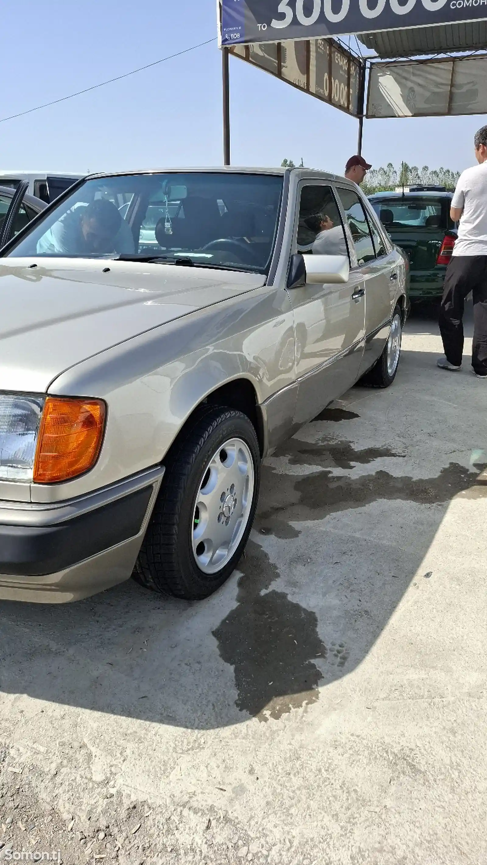 Mercedes-Benz W124, 1993-3