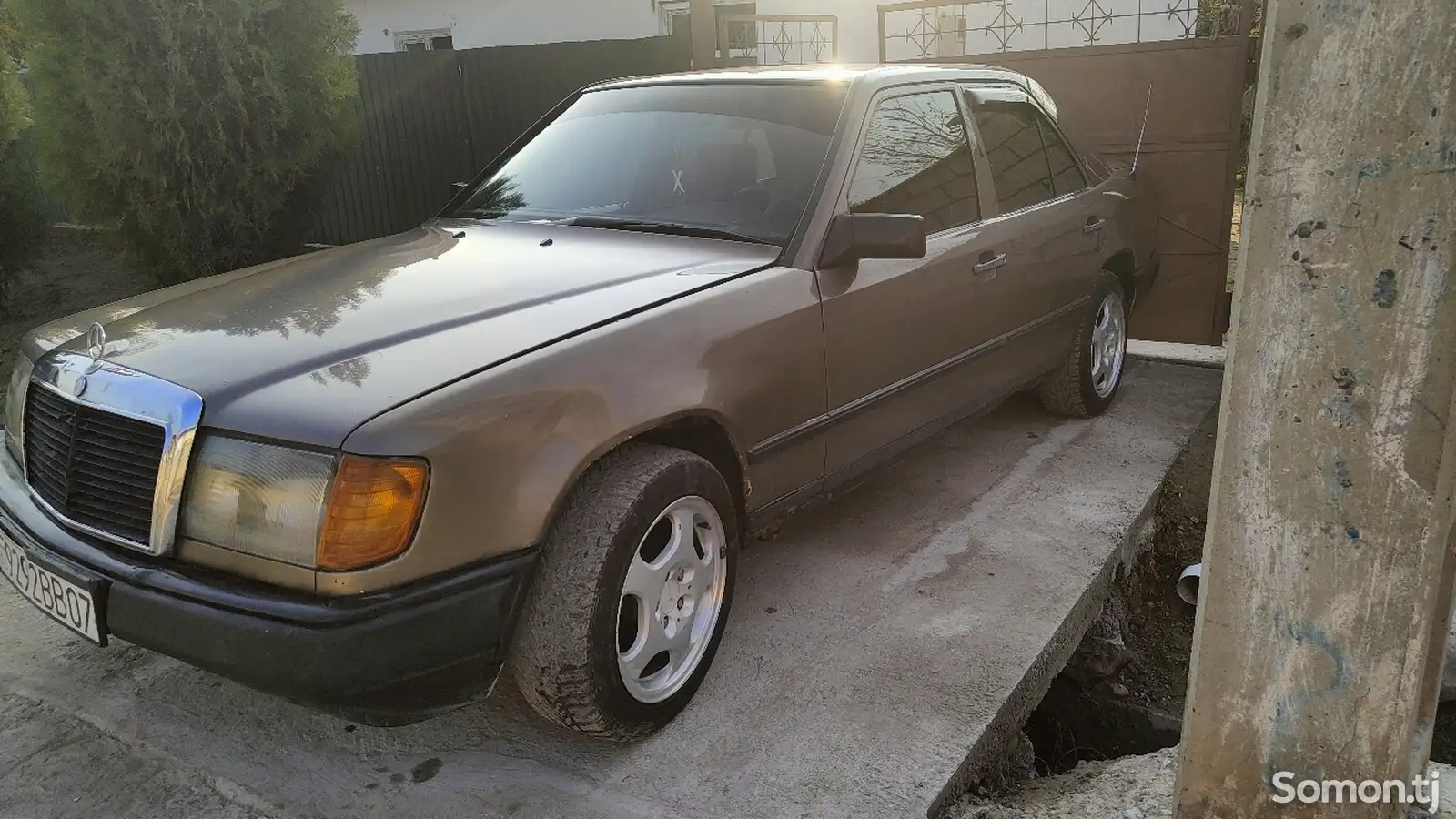 Mercedes-Benz W124, 1986-1