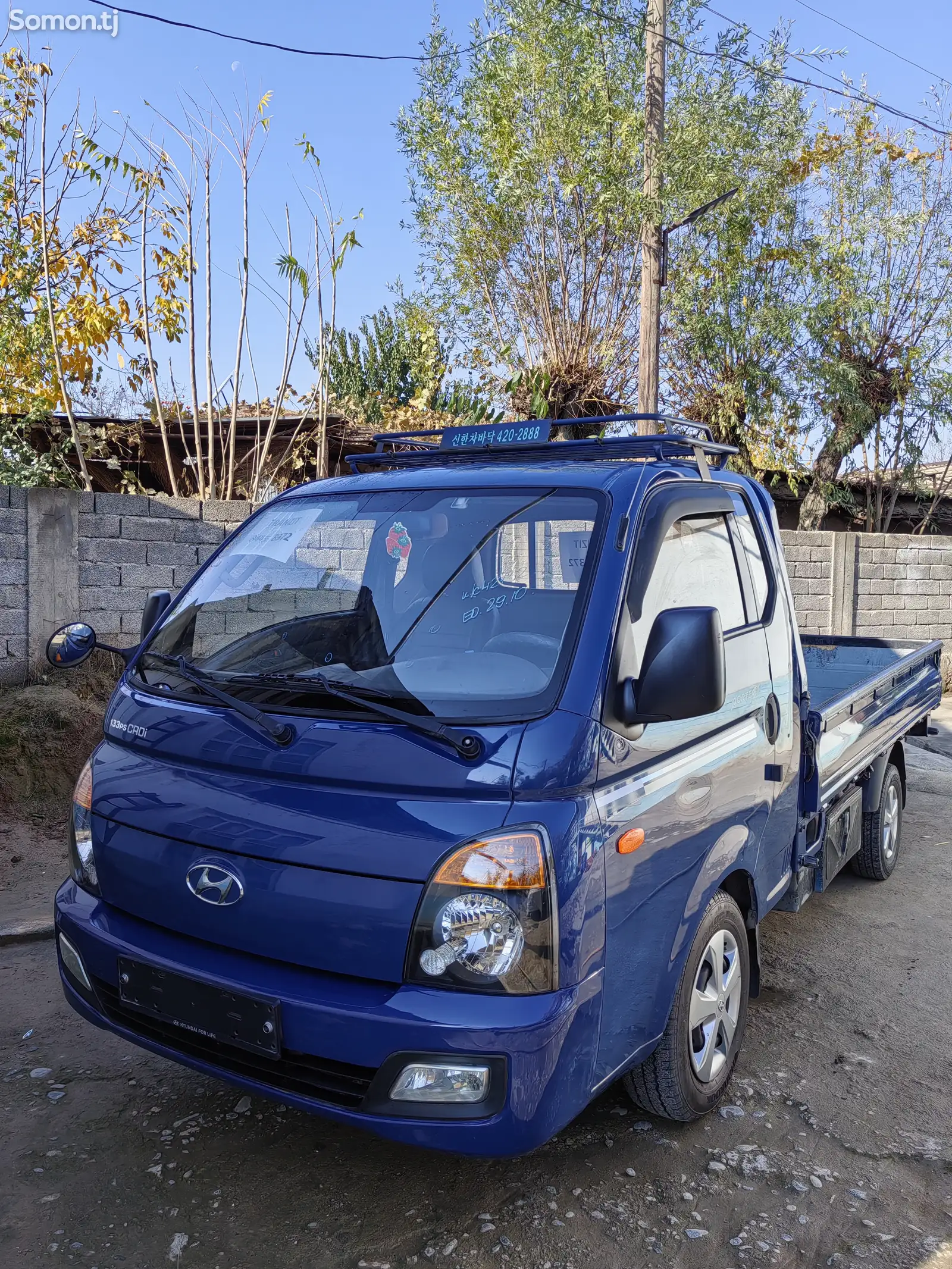 Бортовой автомобиль Hyundai Porter, 2015-1