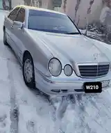 Mercedes-Benz E class, 2000-4